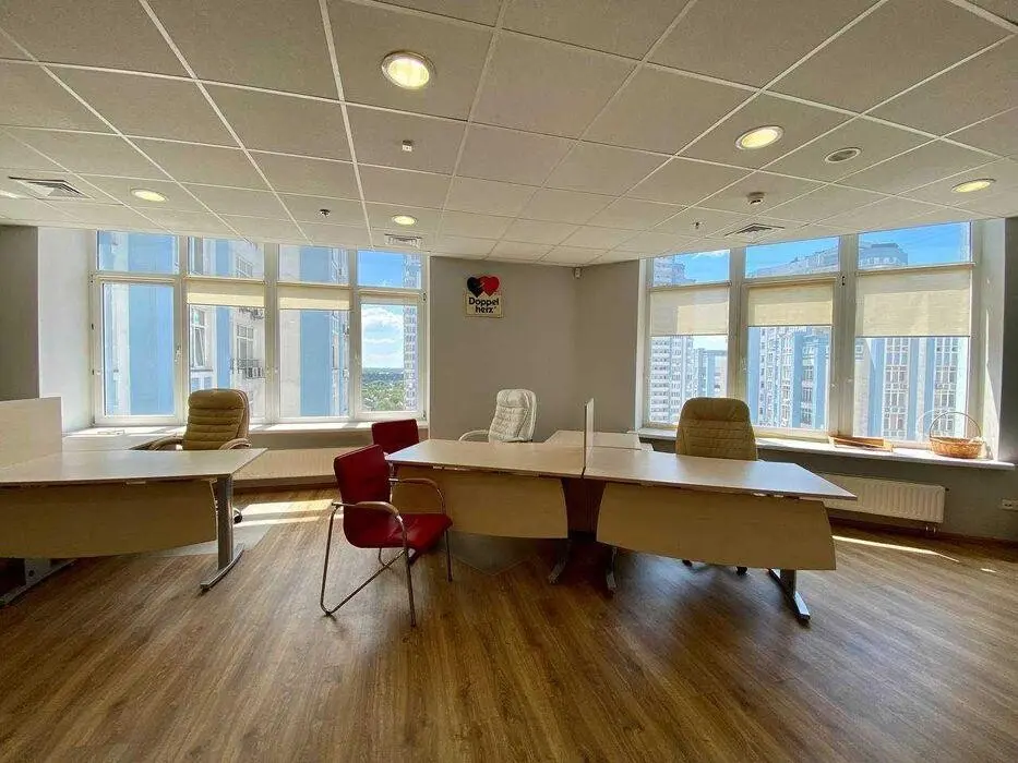 Фото Арендовать офис, Днепровская набережная 26 Киев в долгосрочную аренду, цена: 91300 грн, код 3540