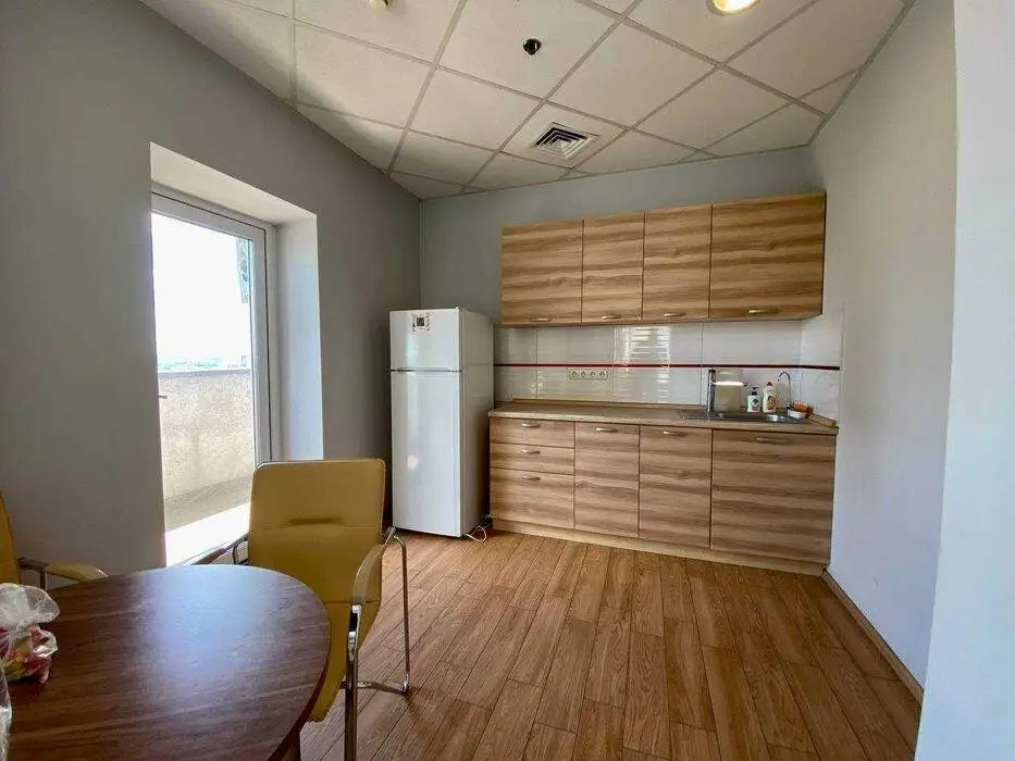 Фото Арендовать офис, Днепровская набережная 26 Киев в долгосрочную аренду, цена: 91300 грн, код 3540