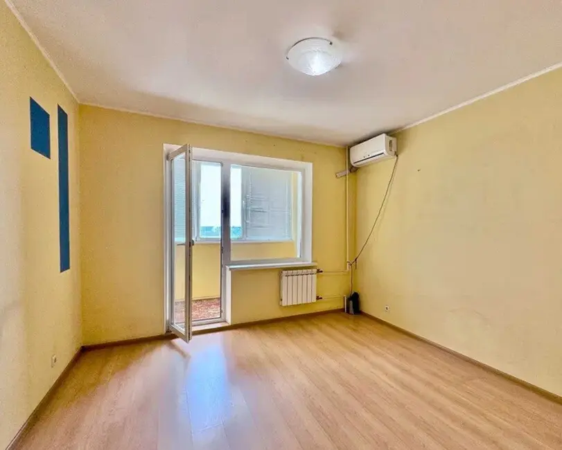 Фото Продаю 4 кімнатну квартиру, 85 кв. м, Миколи Закревського вул. (Милославська) 23 Київ, ціна: 79000 $, код 3547