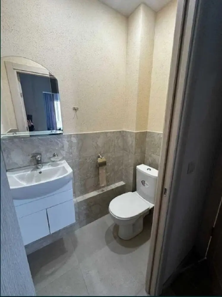 Фото Зняти 2 кімнатну квартиру, Бориса Гмирі вул.  Київ в довгострокову оренду, ціна: 23000 грн, код 3550