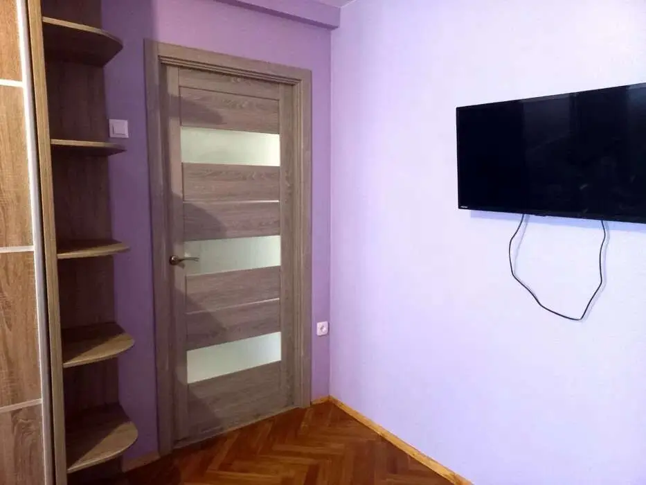 Фото Продаю 1-комнатную квартиру, 31 кв. м, Михаила Донца ул. 27 Киев, цена: 39000 $, код 3553