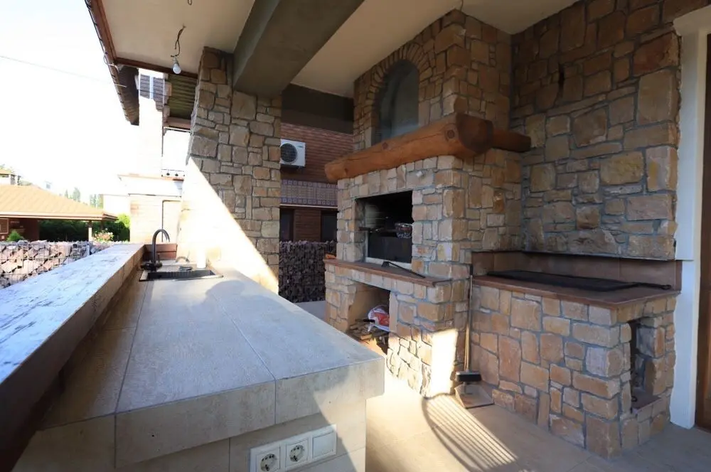 Фото Продаю дом, 323 кв. м, Ивана Выговского ул. (Маршала Гречко)  Киев, цена: 600000 $, код 3556