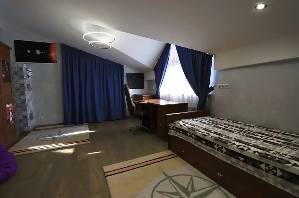 Фото Продаю дом, 323 кв. м, Ивана Выговского ул. (Маршала Гречко)  Киев, цена: 600000 $, код 3556