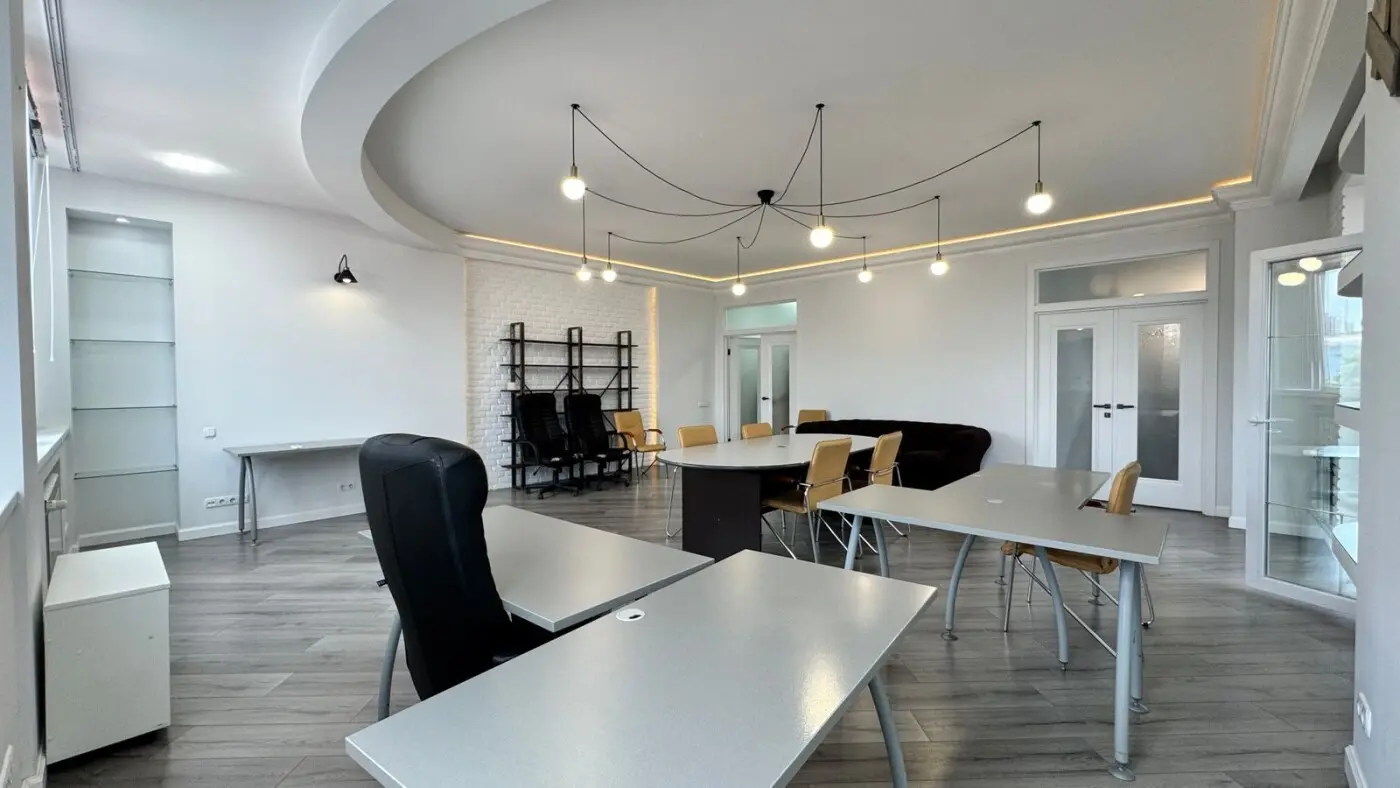 Фото Арендовать офис, Павла Тычины просп. 18 Киев в долгосрочную аренду, цена: 70000 грн, код 3558