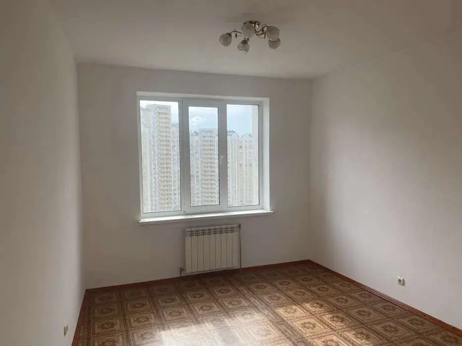 Фото Продаю 3-комнатную квартиру, 110 кв. м, Днепровская набережная 19 Киев, цена: 110000 $, код 3559