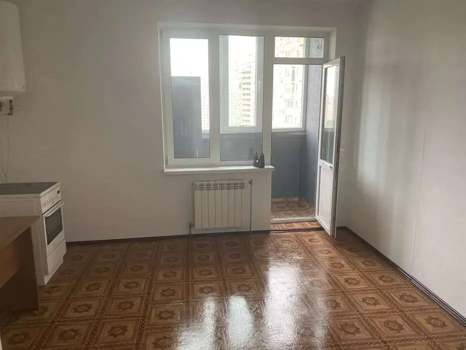 Фото Продаю 3-комнатную квартиру, 110 кв. м, Днепровская набережная 19 Киев, цена: 110000 $, код 3559