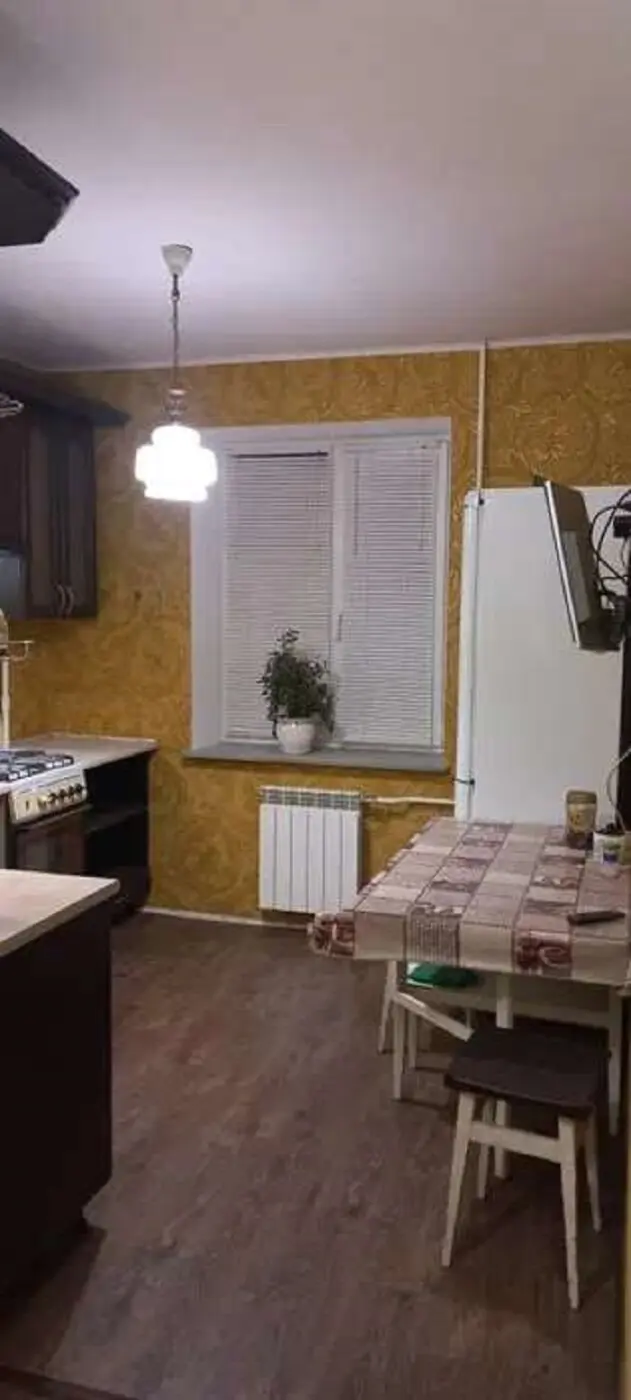 Фото Зняти 2 кімнатну квартиру, Олександра Кошиця вул. 4 Київ в довгострокову оренду, ціна: 16000 грн, код 3560