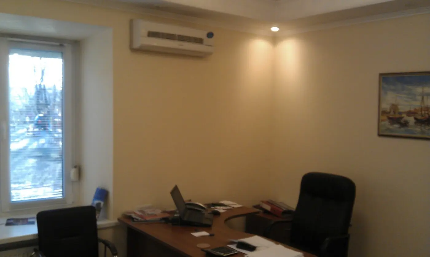 Фото Арендовать офис, Михаила Грушевского ул.  Киев в долгосрочную аренду, цена: 50000 грн, код 3562