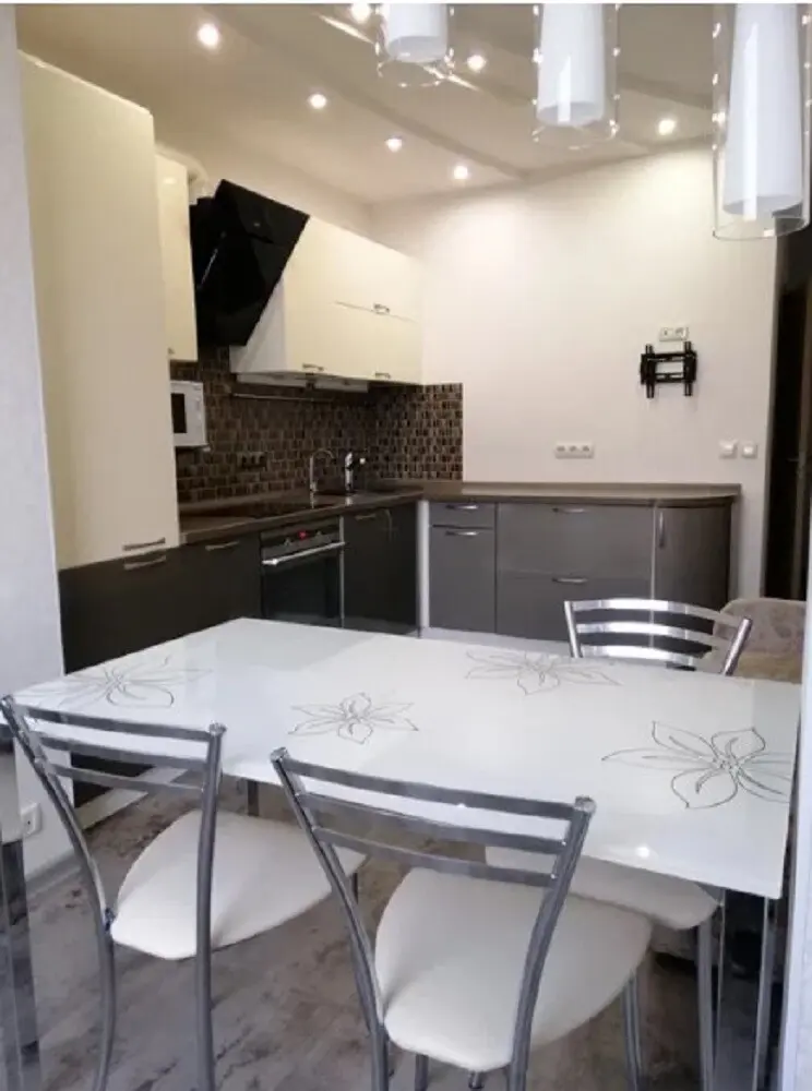 Фото Rent a 2-room apartment, Anny Akhmatovoi Street 31 Kyiv for long-term rent, price: 19000 грн, code 3563