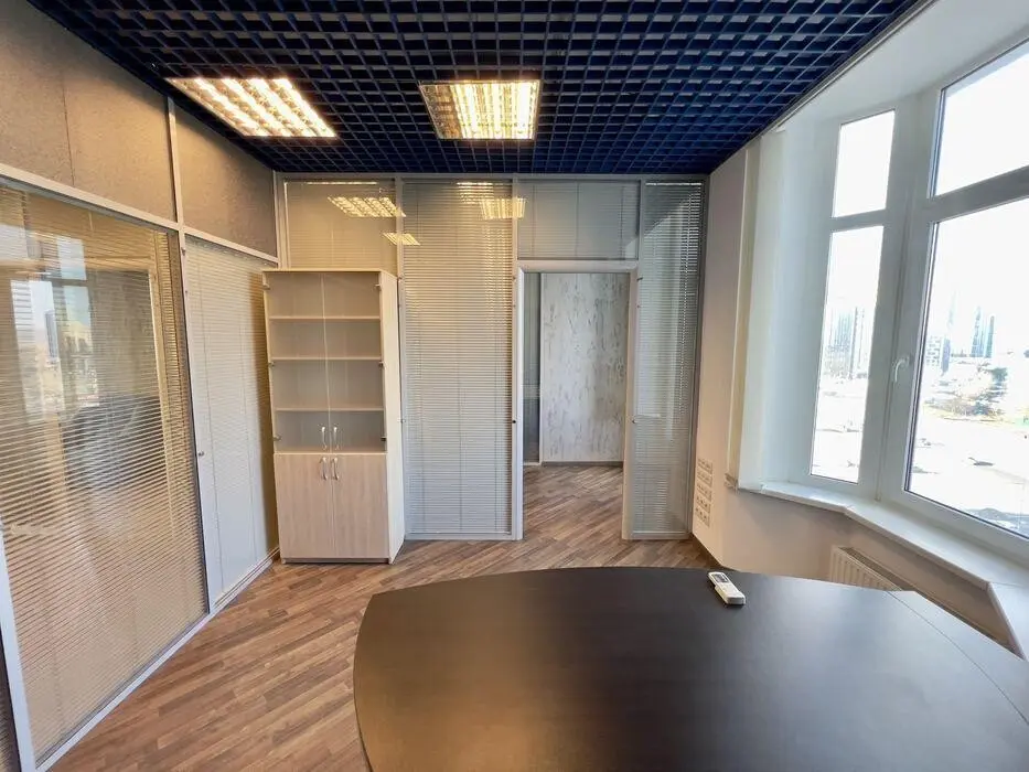 Фото Орендувати офіс, Дніпровська набережна 26 Київ в довгострокову оренду, ціна: 41000 грн, код 3569