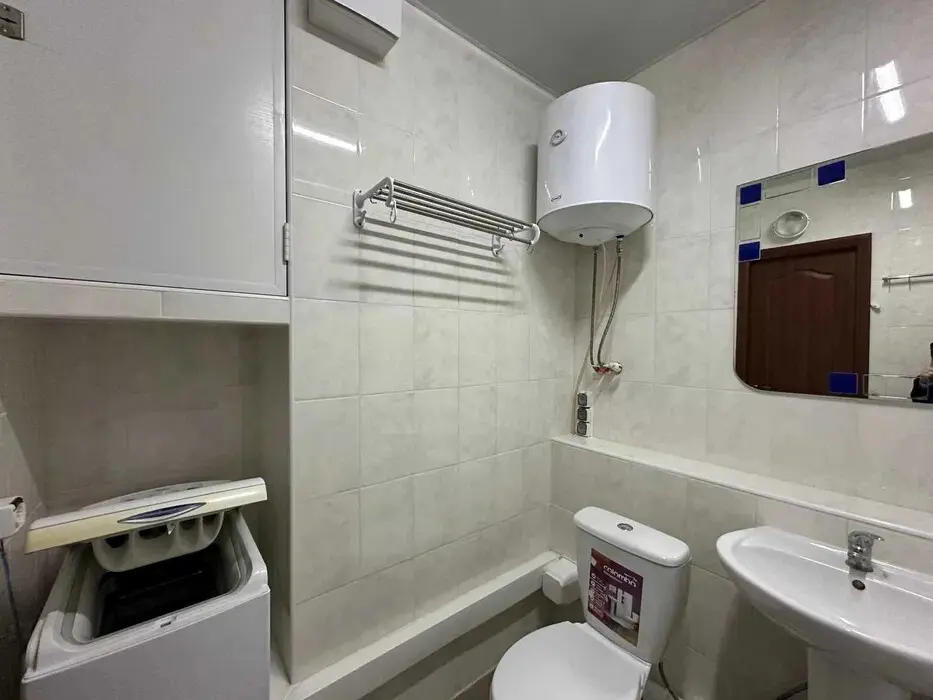 Фото Selling a 1-room apartment, 38 sq.m., Sofii Rusovoi Street 7 Kyiv, price: 77000 $, code 3571