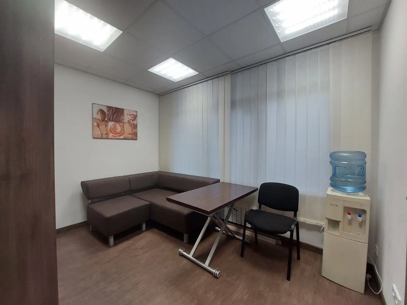 Фото Продаю офис, 93 кв. м, Авиаконструктора Игоря Сикорского ул. 4 Киев, цена: 170000 $, код 3573