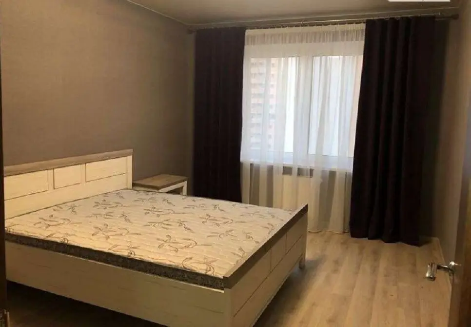 Фото Зняти 2 кімнатну квартиру, Софії Русової вул. 5 Київ в довгострокову оренду, ціна: 26000 грн, код 3574