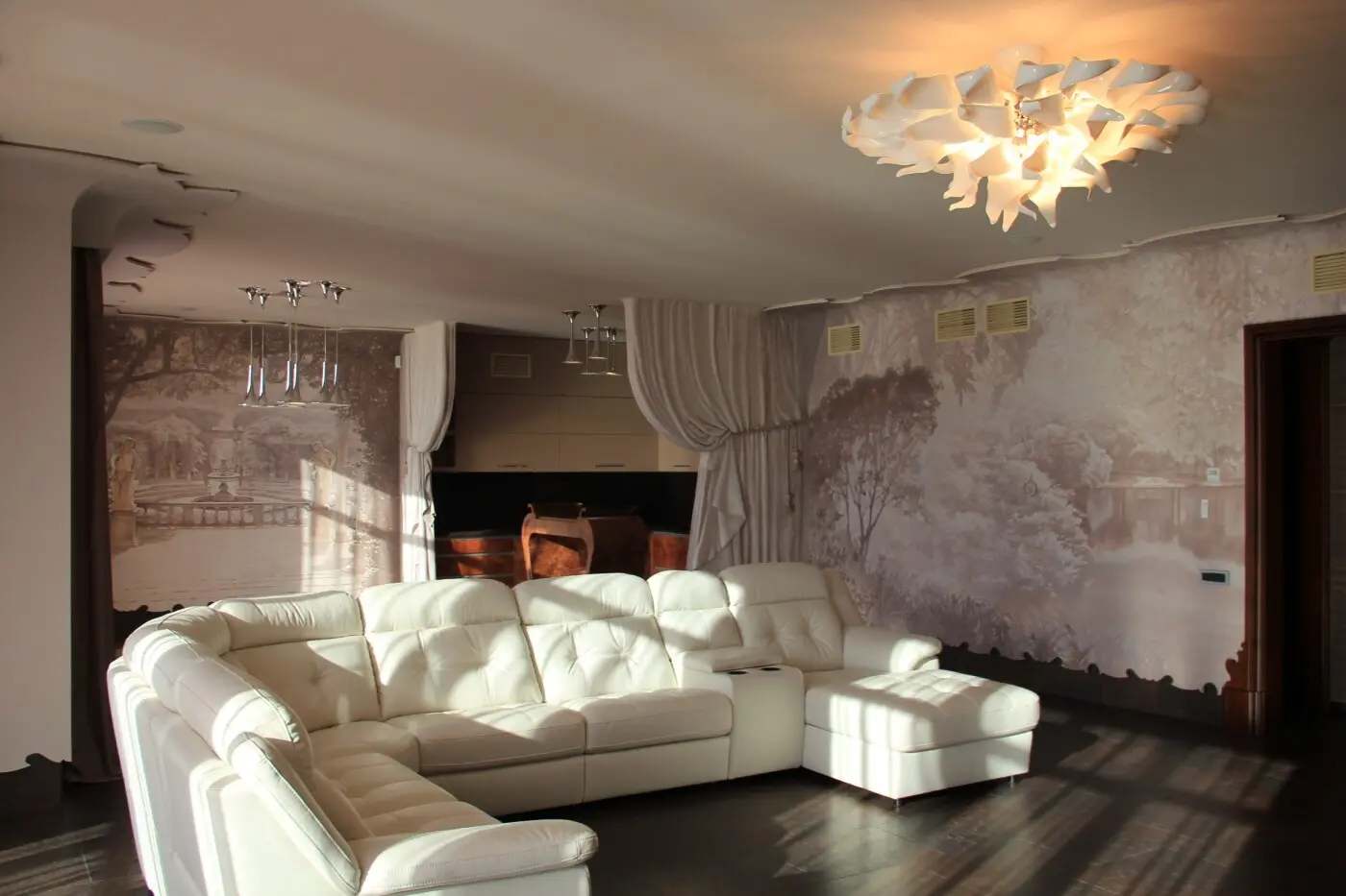 Фото Зняти 3 кімнатну квартиру, Раїси Окіпної вул. 18 Київ в довгострокову оренду, ціна: 62250 грн, код 3576