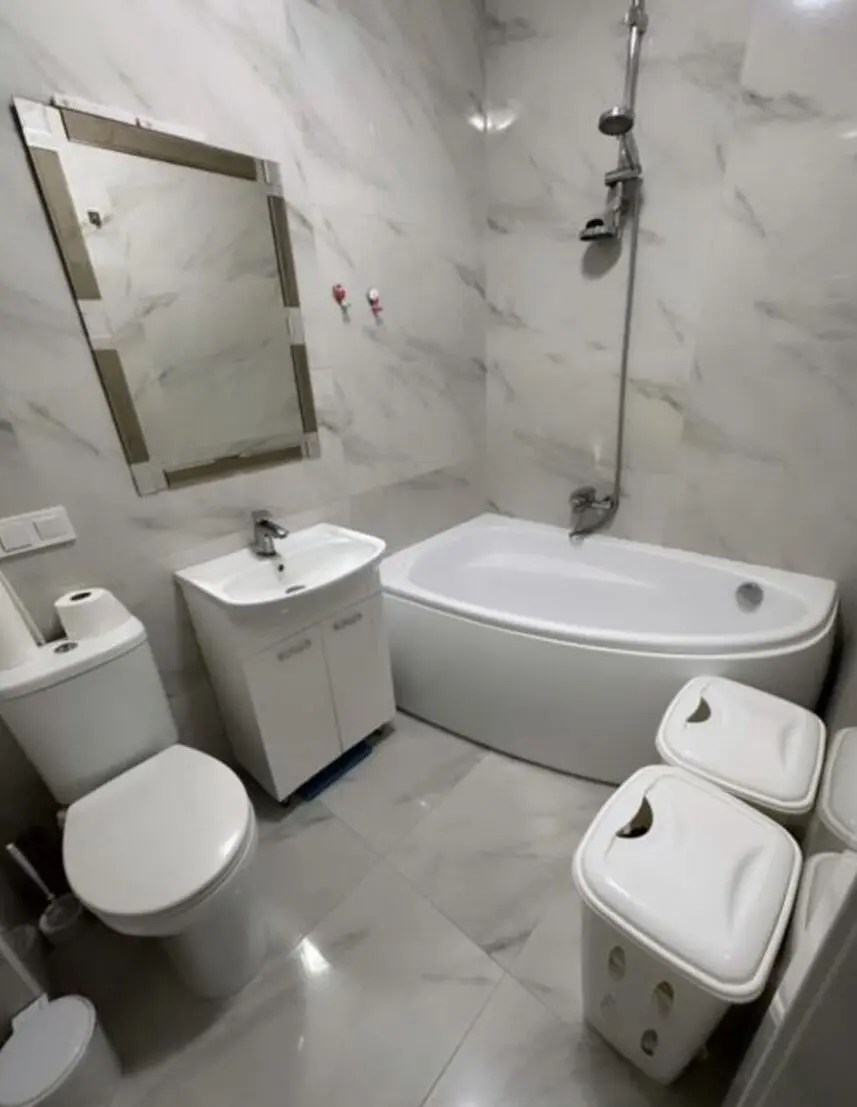 Фото Продаю 1 кімнатну квартиру, 45 кв. м, В’ячеслава Чорновола вул. 27 Київ, ціна: 144000 $, код 3583