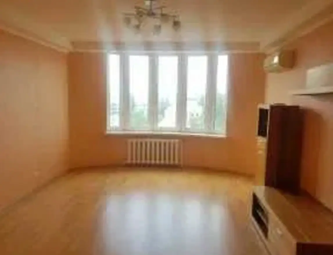 Фото Selling a 2-room apartment, 83 sq.m., Nizhynska Street 5 Kyiv, price: 130000 $, code 3585