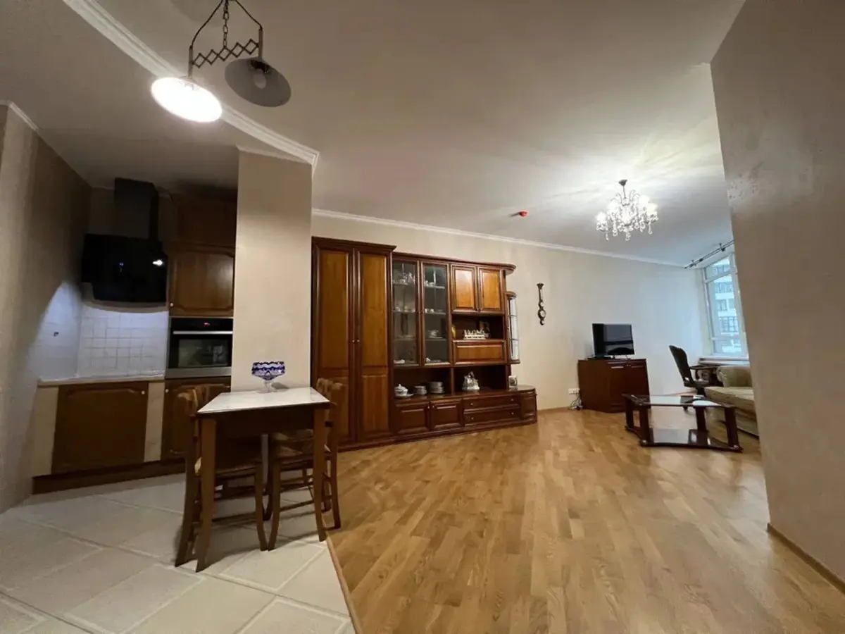 Фото Selling a 3-room apartment, 99 sq.m., Yevhena Konovaltsia Street (Schorsa Street) 44а Kyiv, price: 268000 $, code 3586