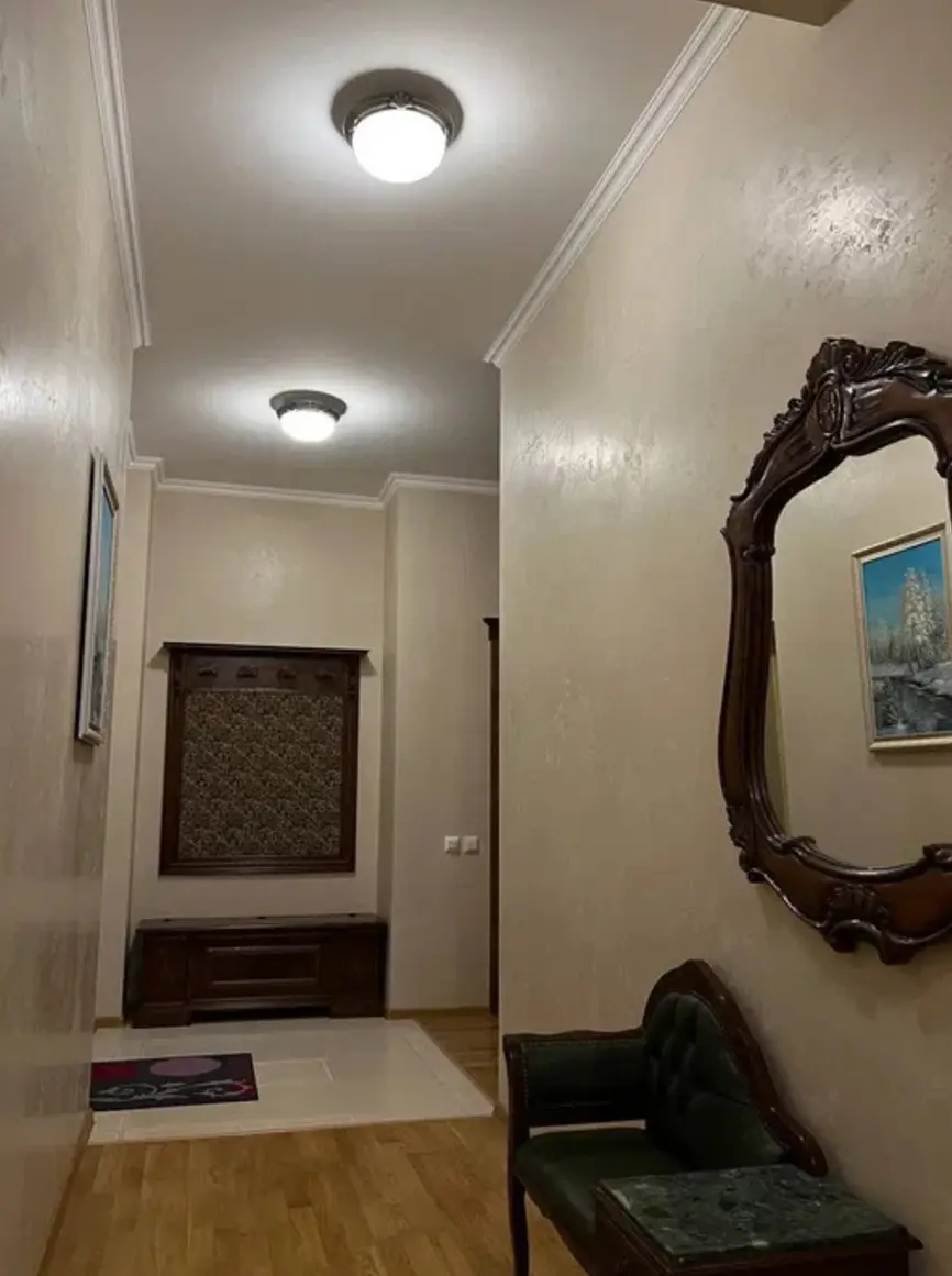 Фото Selling a 3-room apartment, 99 sq.m., Yevhena Konovaltsia Street (Schorsa Street) 44а Kyiv, price: 268000 $, code 3586