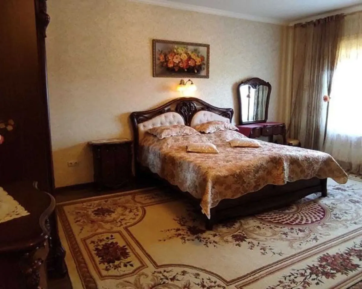 Фото Продаю будинок, 313 кв. м, Тараса Шевченка вул.  Фастів, ціна: 290000 $, код 3588