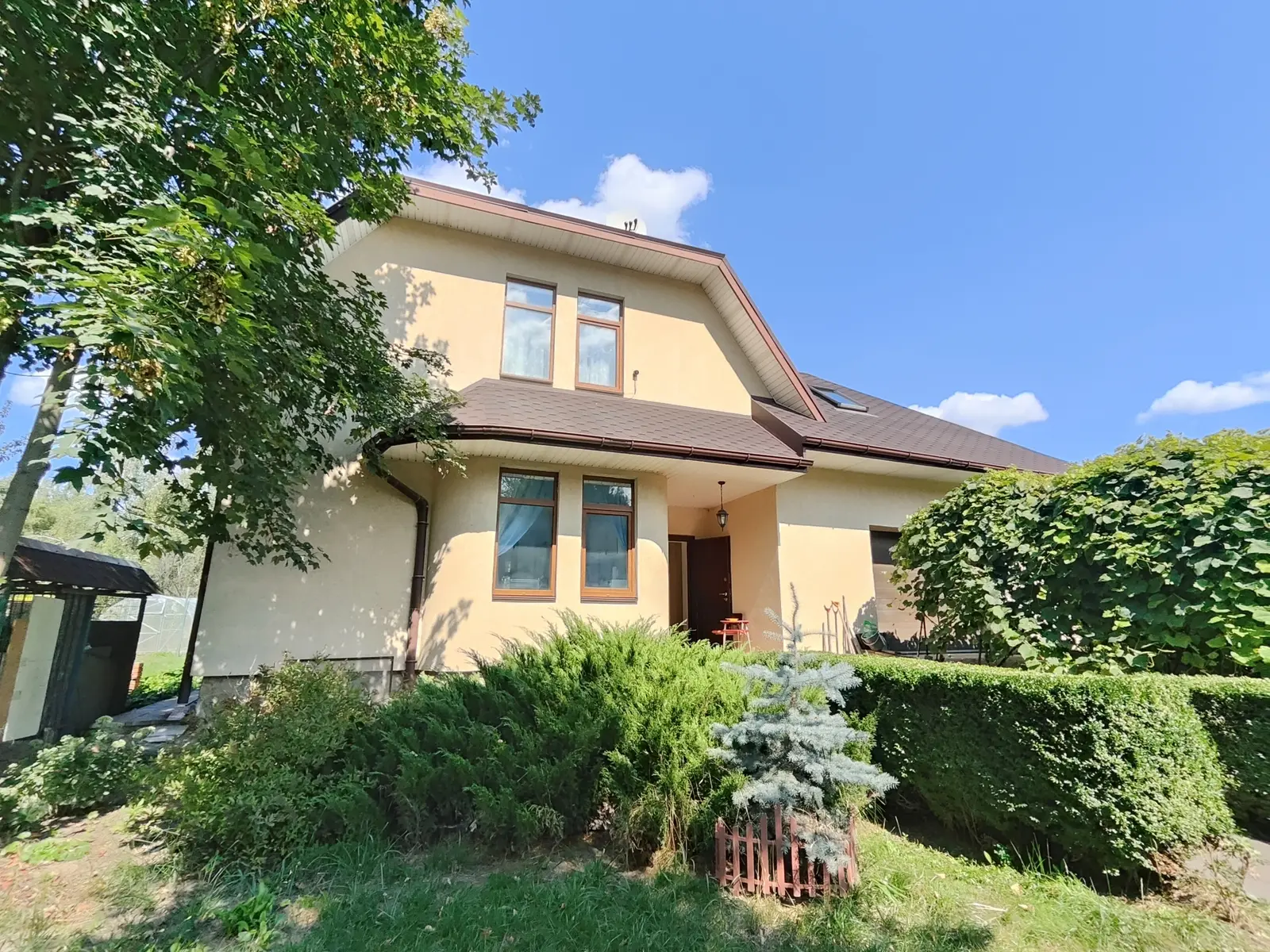 Фото Продаю будинок, 196 кв. м, Світанкова вул.  Бориспіль, ціна: 120000 $, код 3590