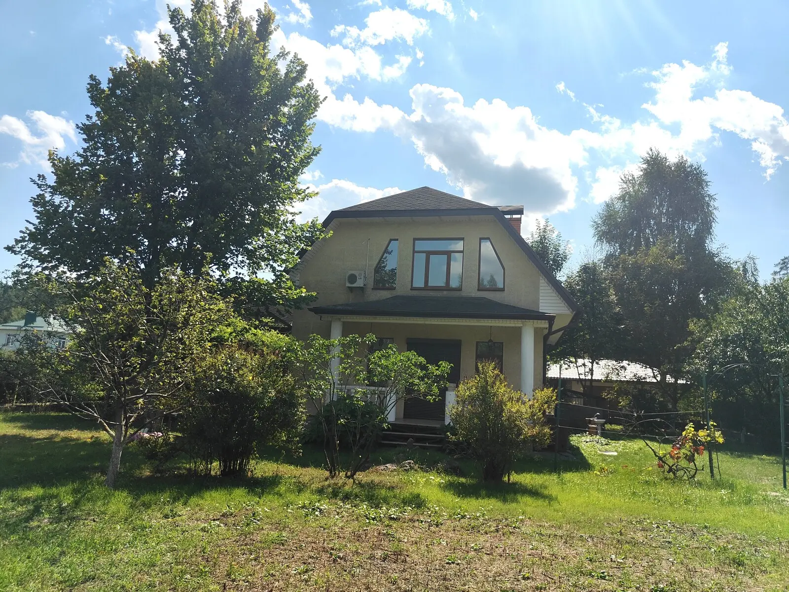 Фото Продаю будинок, 196 кв. м, Світанкова вул.  Бориспіль, ціна: 120000 $, код 3590