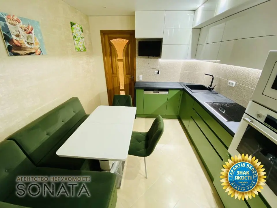 Фото Продаю 3-комнатную квартиру, 89.2 кв. м, Байды Вишневецкого ул. 49 Черкассы, цена: 130000 $, код 3594