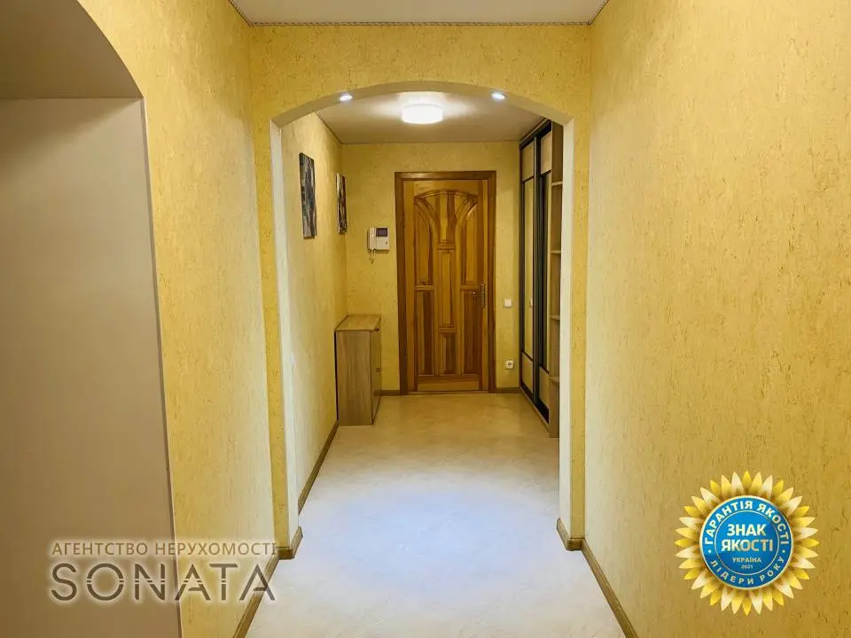 Фото Продаю 3-комнатную квартиру, 89.2 кв. м, Байды Вишневецкого ул. 49 Черкассы, цена: 130000 $, код 3594