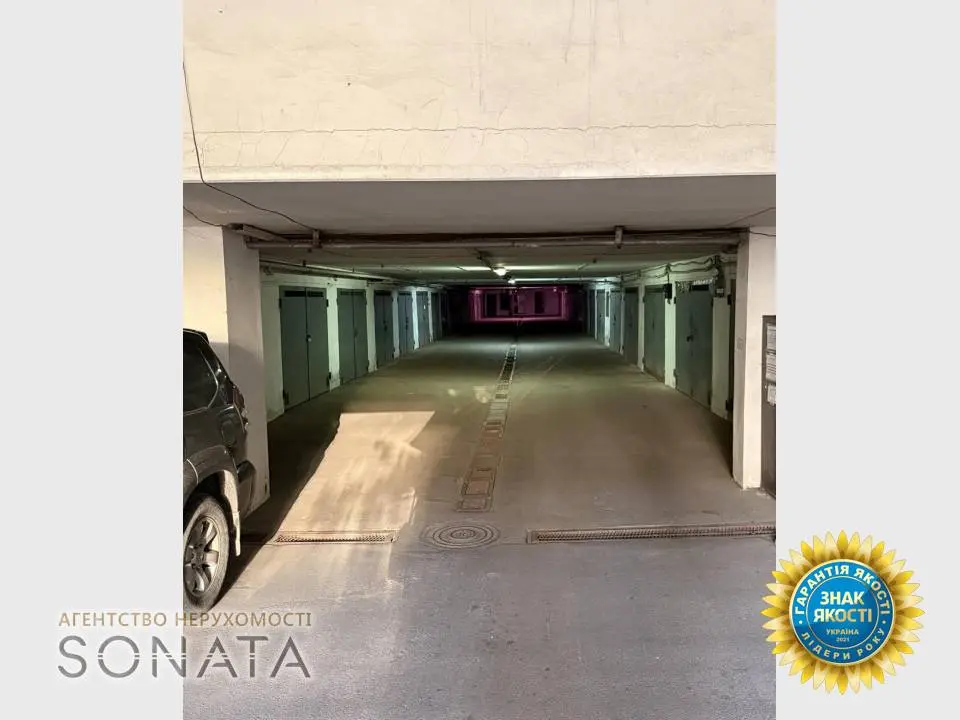 Фото Selling a parking space, garage, 20 sq.m., Smilianska Street 2 Cherkasy, price: 30000 $, code 3596