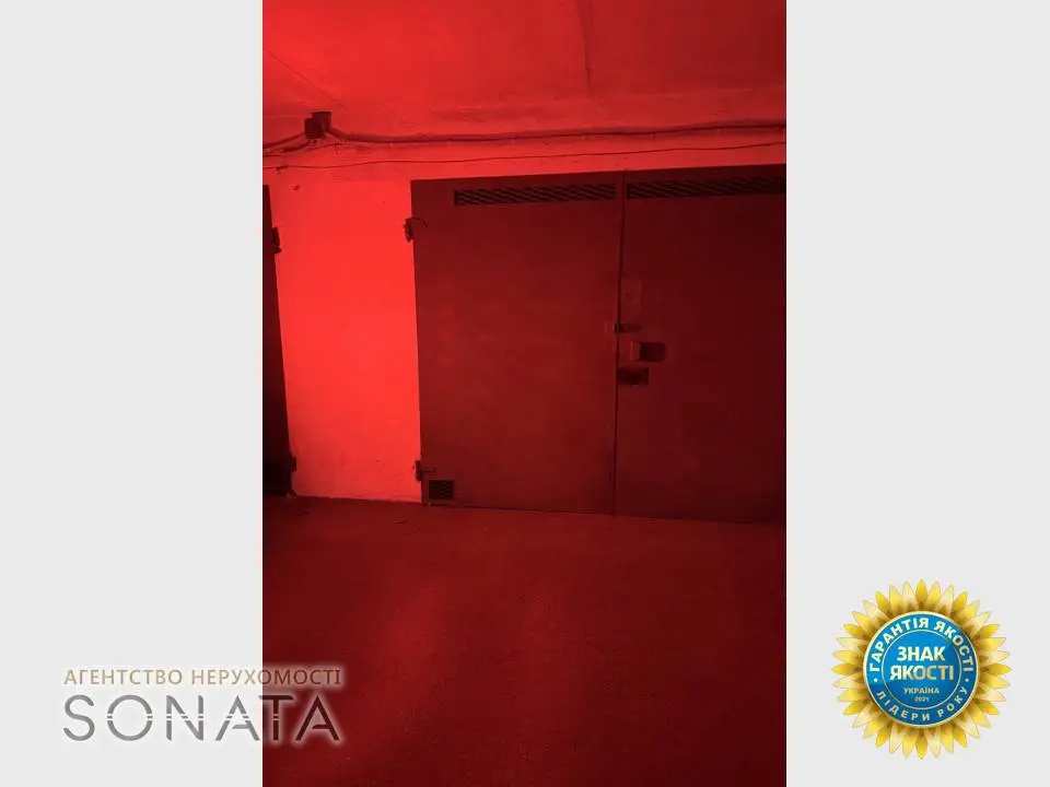 Фото Selling a parking space, garage, 20 sq.m., Smilianska Street 2 Cherkasy, price: 30000 $, code 3596