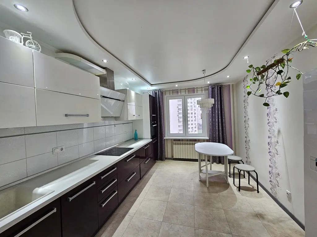 Фото Продаю 3-комнатную квартиру, 93 кв. м, Елизаветы Чавдар ул. 4 Киев, цена: 139500 $, код 3620