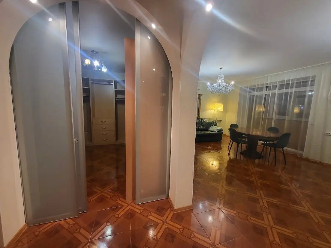 Фото Снять 3-комнатную квартиру, Андрея Аболмасова ул. 5 Киев в долгосрочную аренду, цена: 27000 UAH, код 3625