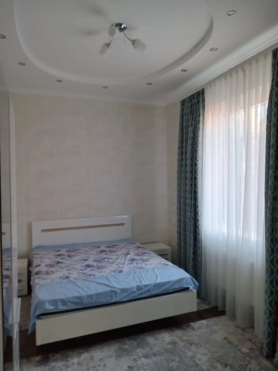 Фото Зняти будинок, Різдвяна вул. (Коцюбинського)  Погреби в довгострокову оренду, ціна: 2600 $, код 3629