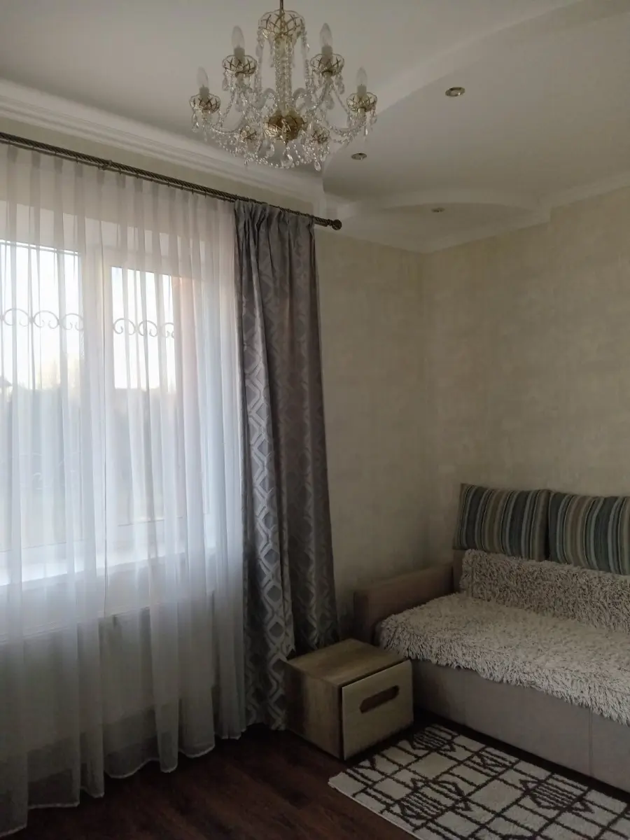 Фото Зняти будинок, Різдвяна вул. (Коцюбинського)  Погреби в довгострокову оренду, ціна: 2600 $, код 3629