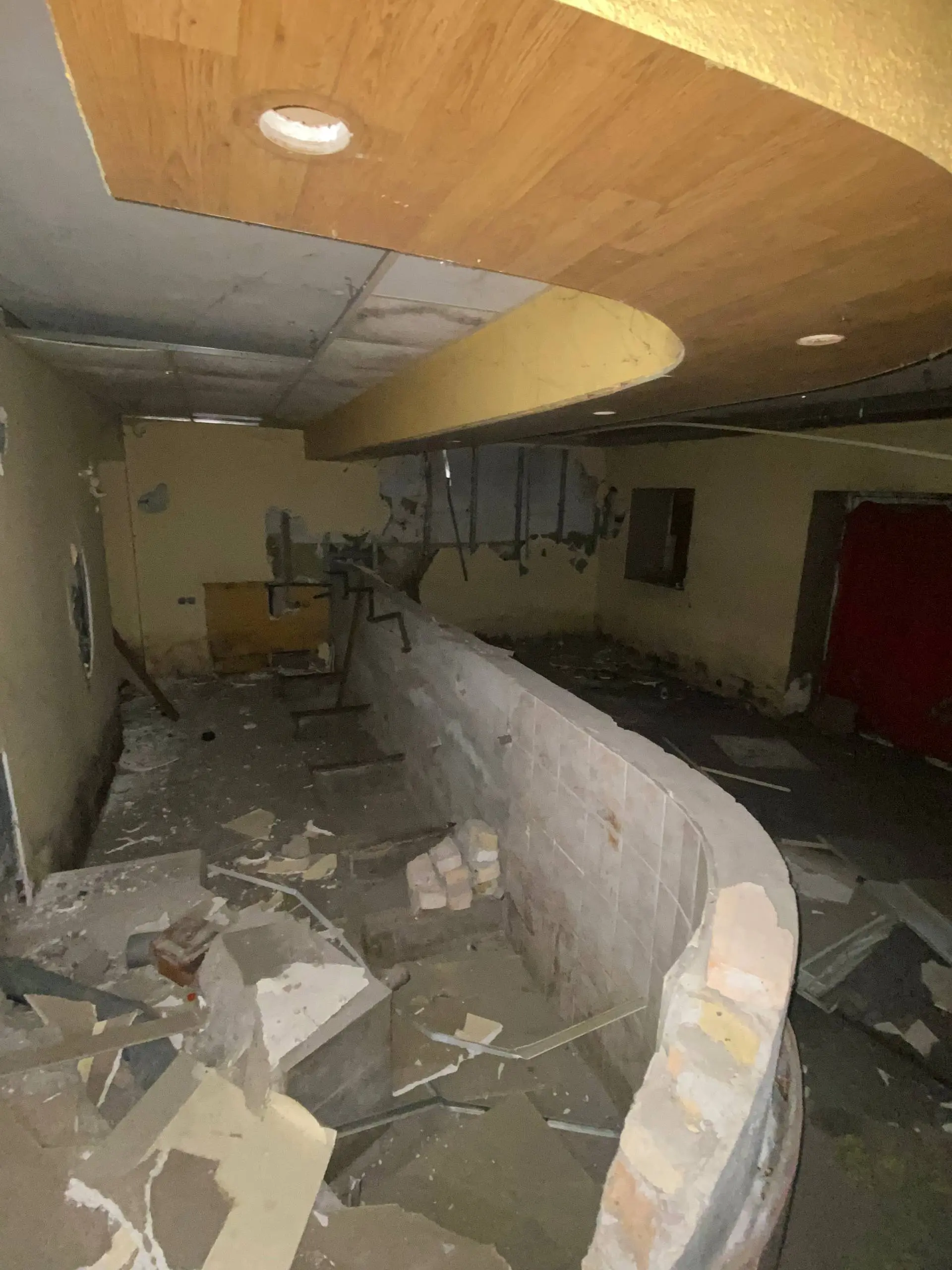 Фото Продаю коммерческую недвижимость, 242.8 кв. м, Победы ул.  Запорожье, цена: 2800000 UAH, код 3633