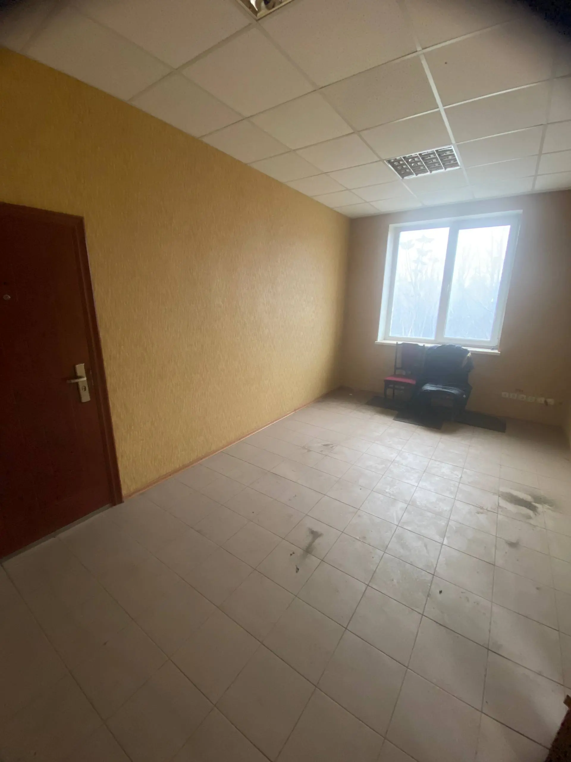 Фото Продаю склад, 1673.6 кв. м, Тепличная ул.  Запорожье, цена: 4400000 UAH, код 3634