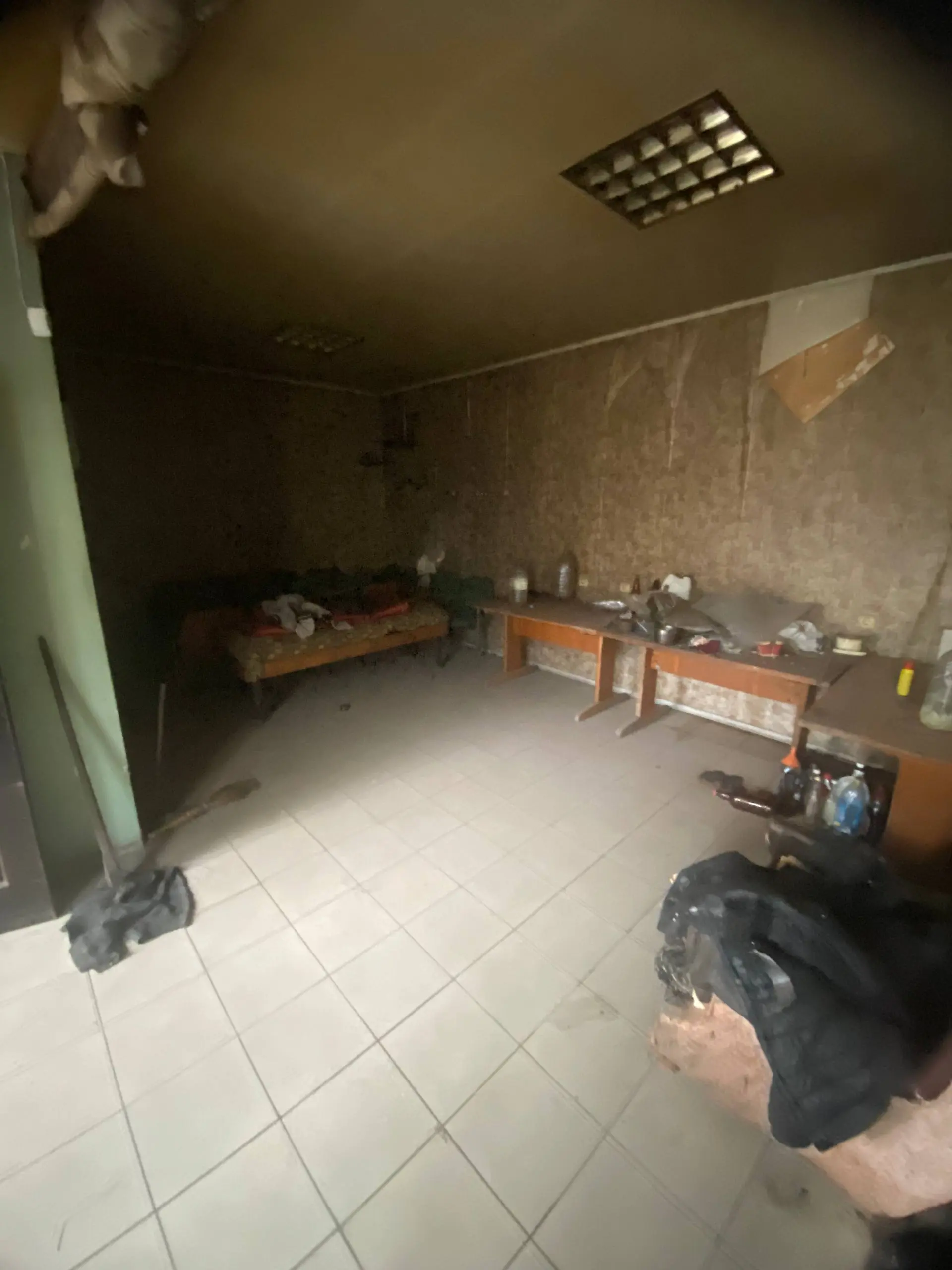 Фото Продаю склад, 1673.6 кв. м, Тепличная ул.  Запорожье, цена: 4400000 UAH, код 3634