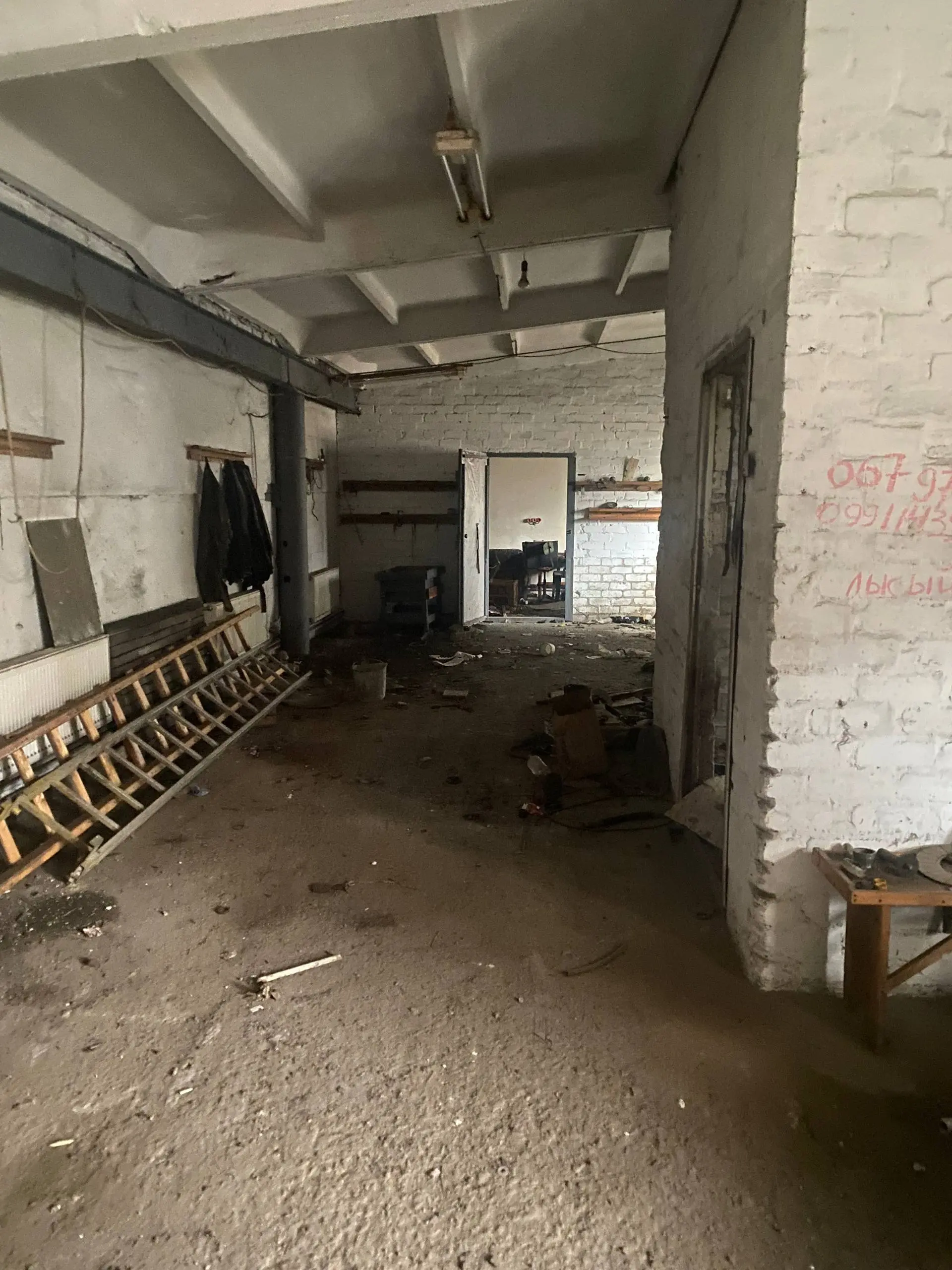 Фото Продаю склад, 1673.6 кв. м, Тепличная ул.  Запорожье, цена: 4400000 UAH, код 3634