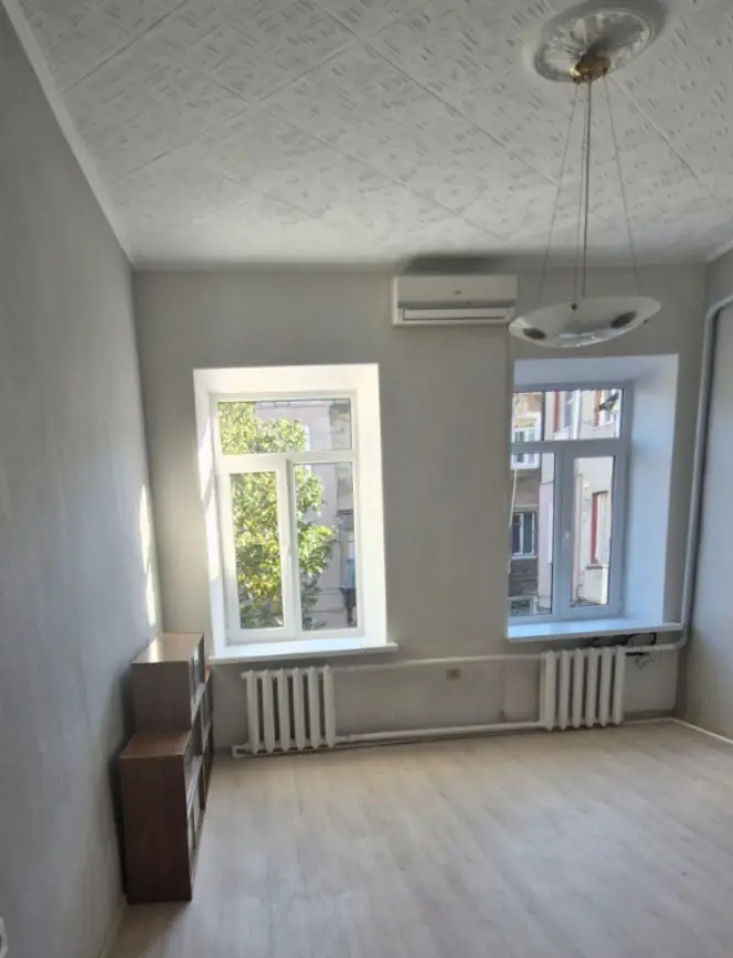 Фото Selling a 1-room apartment, 30 sq.m., Sofiivska Street  Odesa, price: 29500 $, code 3642