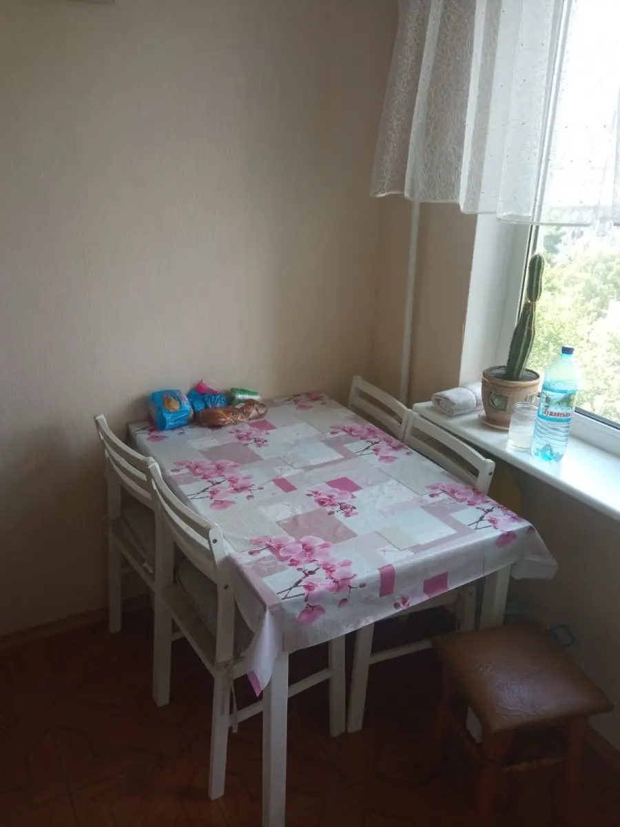 Фото Selling a 3-room apartment, 72 sq.m., Yuriya Lytvynskoho street 42/15 Kyiv, price: 70000 $, code 3644