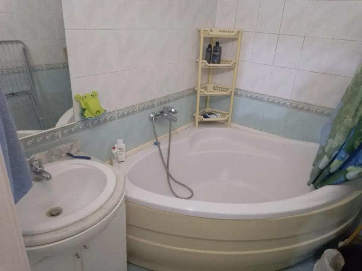 Фото Selling a 3-room apartment, 72 sq.m., Yuriya Lytvynskoho street 42/15 Kyiv, price: 70000 $, code 3644