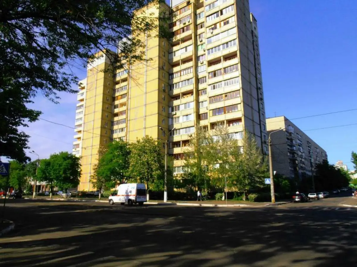Фото Selling a 3-room apartment, 72 sq.m., Yuriya Lytvynskoho street 42/15 Kyiv, price: 70000 $, code 3644