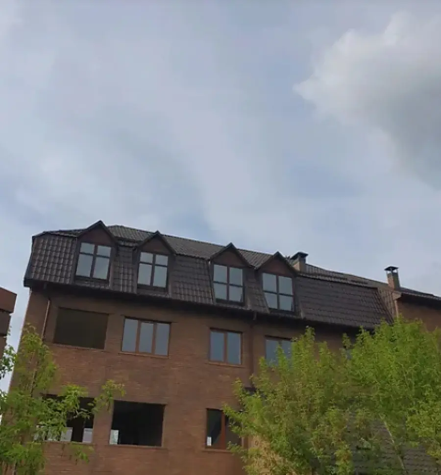 Фото Продаю будинок, 720 кв. м, Дмитра Янченка вул. (Андрєєва)  Бровари, ціна: 300000 $, код 3651