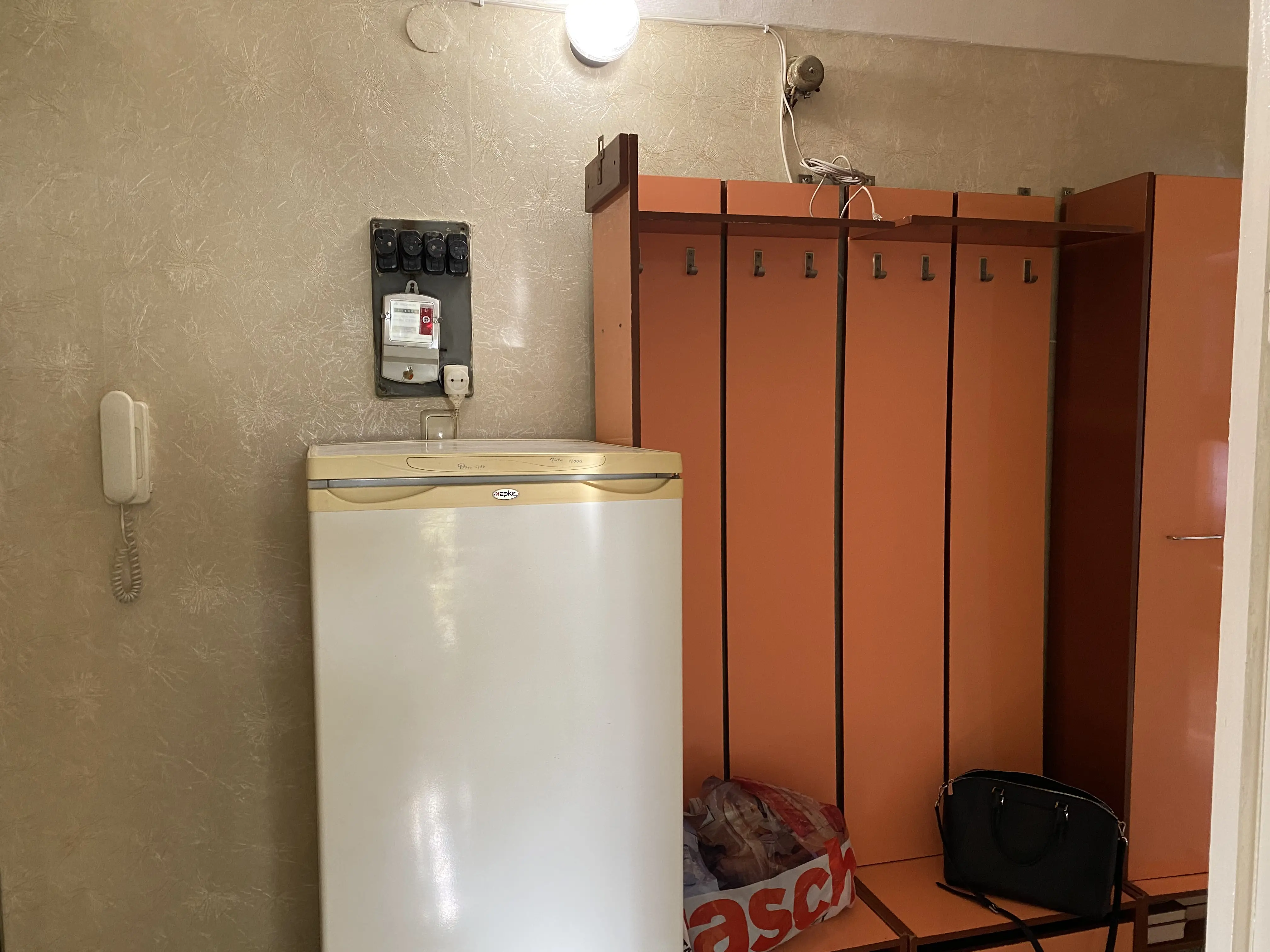 Фото Зняти 1 кімнатну квартиру, Зодчих вул. 40 Київ в довгострокову оренду, ціна: 7000 UAH, код 3653