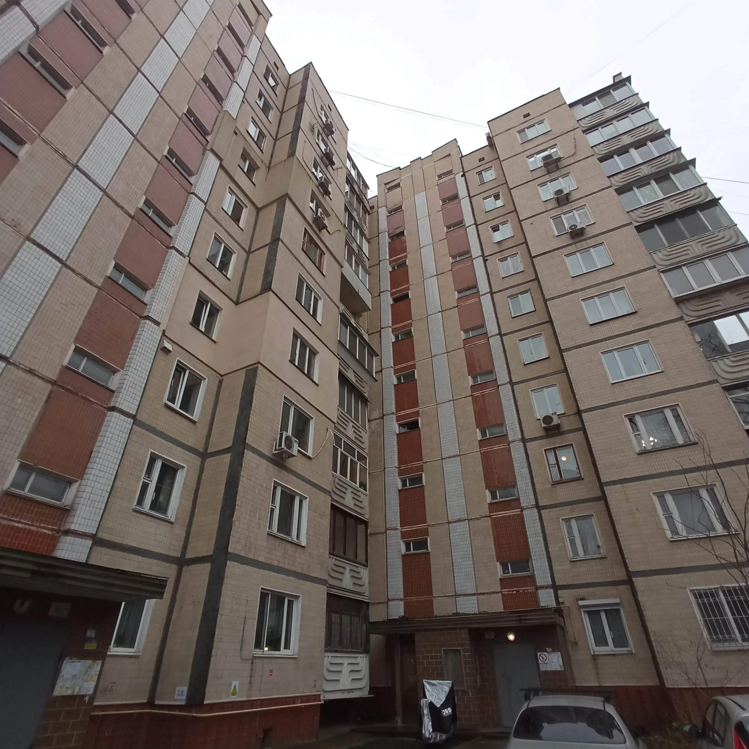 Фото Зняти 3 кімнатну квартиру, Боткіна вул. 3 Київ в довгострокову оренду, ціна: 22000 UAH, код 3655