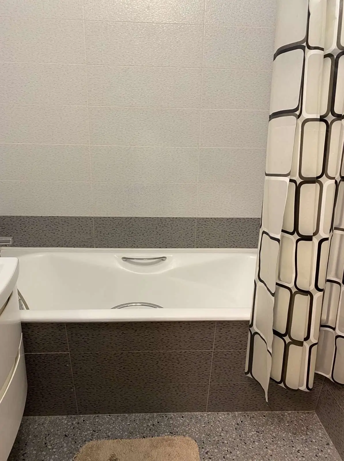 Фото Зняти 1 кімнатну квартиру, Вишняківська вул. 5 Київ в довгострокову оренду, ціна: 15000 UAH, код 3656