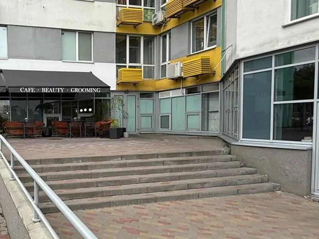 Фото Оренда торгівельної площі, Вишг.ська вул. 45 Київ в довгострокову оренду, ціна: 49500 UAH, код 3657