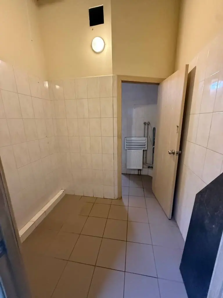 Фото Оренда торгівельної площі, Вишг.ська вул. 45 Київ в довгострокову оренду, ціна: 49500 UAH, код 3657