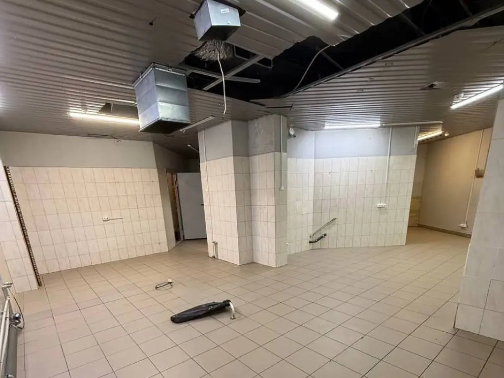 Фото Оренда торгівельної площі, Вишг.ська вул. 45 Київ в довгострокову оренду, ціна: 49500 UAH, код 3657