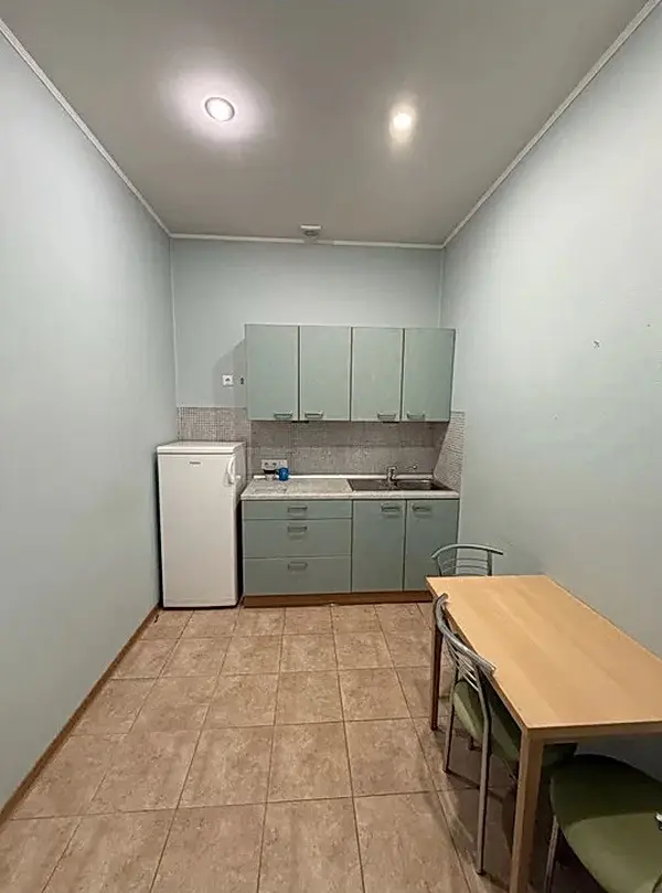 Фото Орендувати офіс, Дмитрівська вул. 56 Київ в довгострокову оренду, ціна: 1000 EUR, код 3660