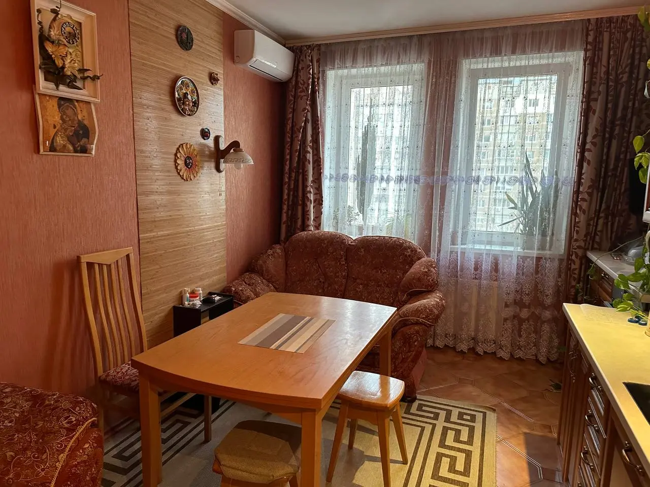 Фото Rent a 2-room apartment, Akademika Palladina Avenue 18/30 Kyiv for long-term rent, price: 17900 UAH, code 3661